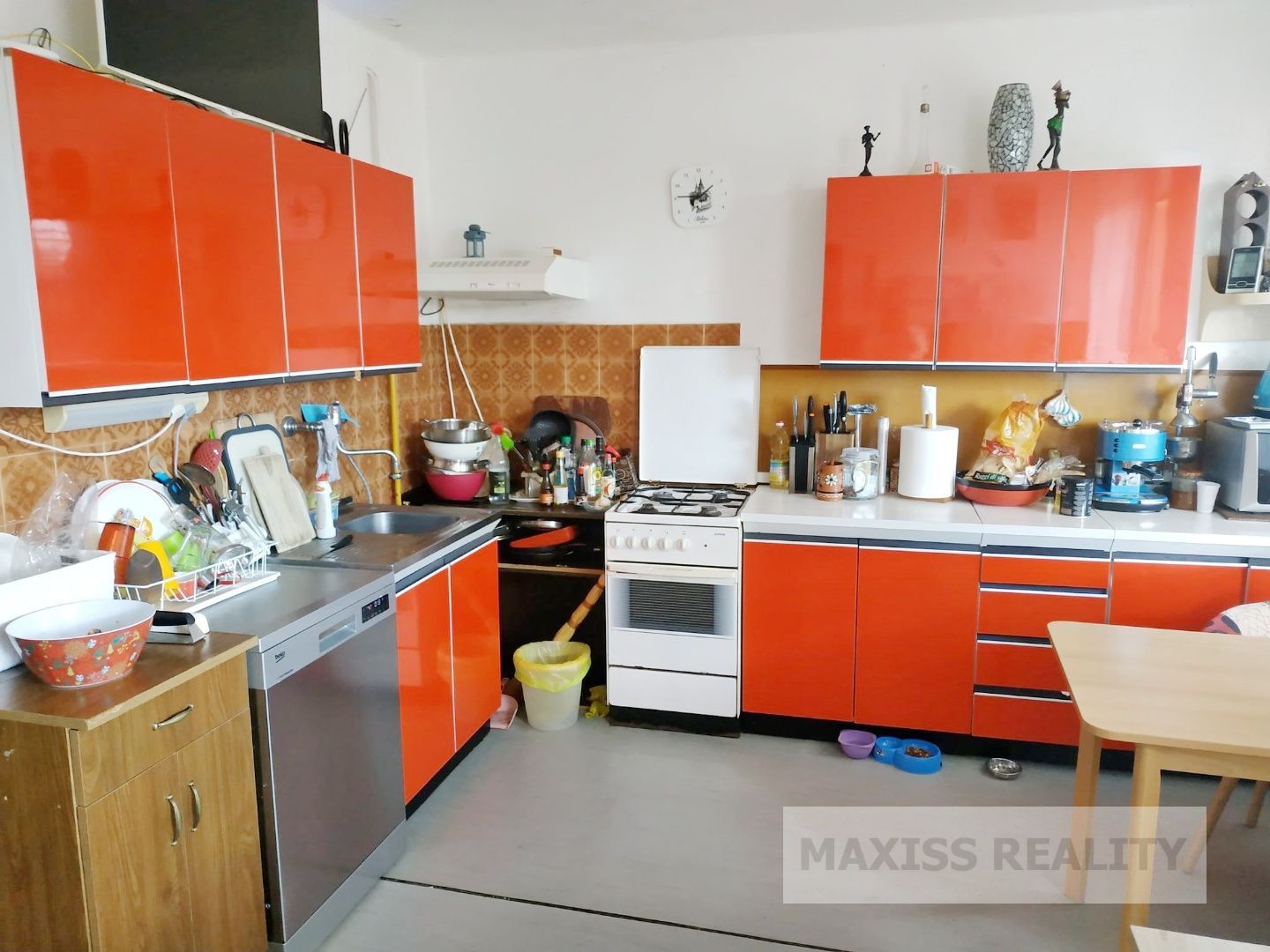 Prenájom Rodinný dom Rodinný dom-Prenájom-Banská Bystrica-900.00 €