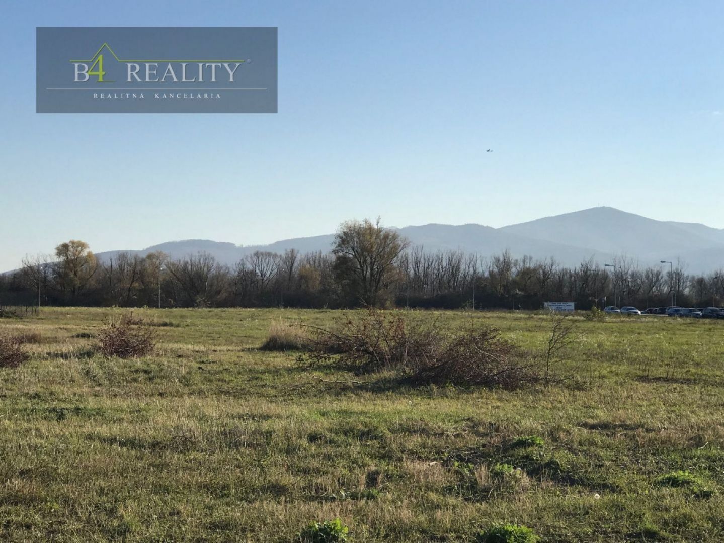 Predaj Priemyselný pozemok Priemyselný pozemok-Predaj-Trenčín-185000.00 €