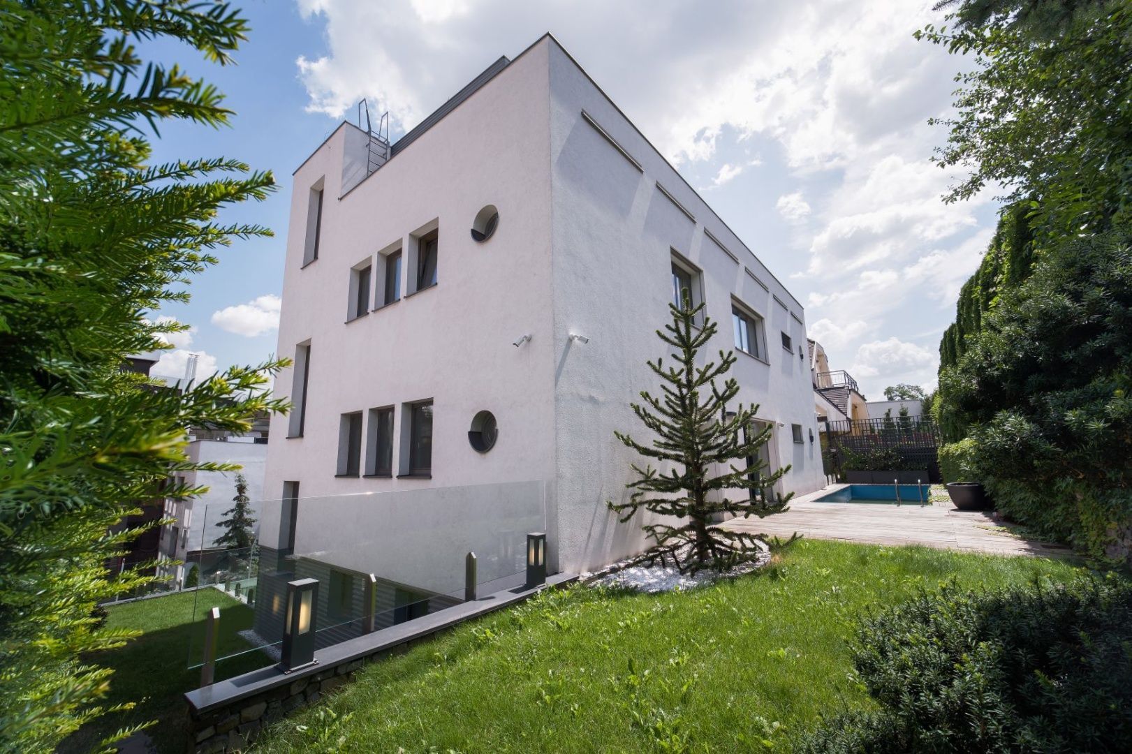 Prenájom Vila Vila-Prenájom-Bratislava - mestská časť Staré Mesto-0.00 €
