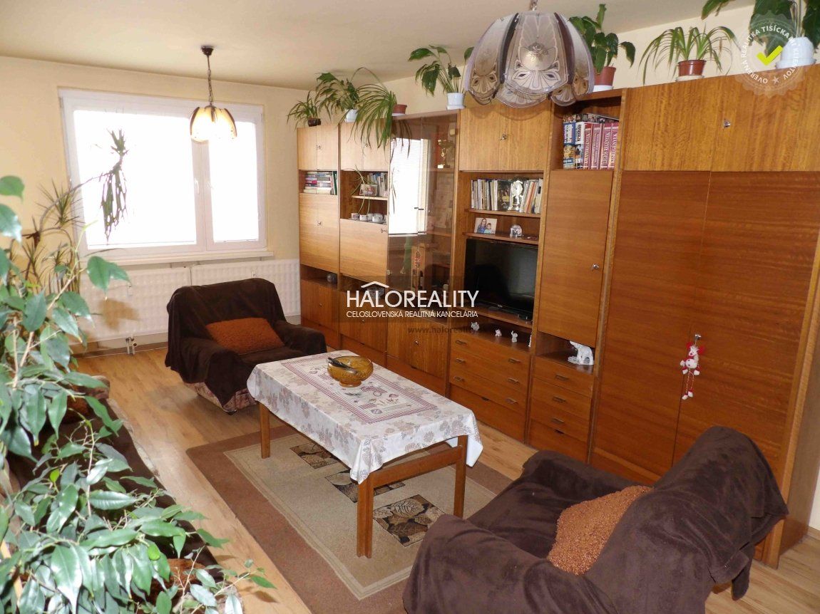 Predaj 4-izbový byt 4-izbový byt-Predaj-Šaľa-78990.00 €
