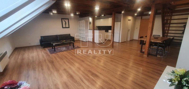 Prenájom Iný Iný-Prenájom-Banská Bystrica-900.00 €