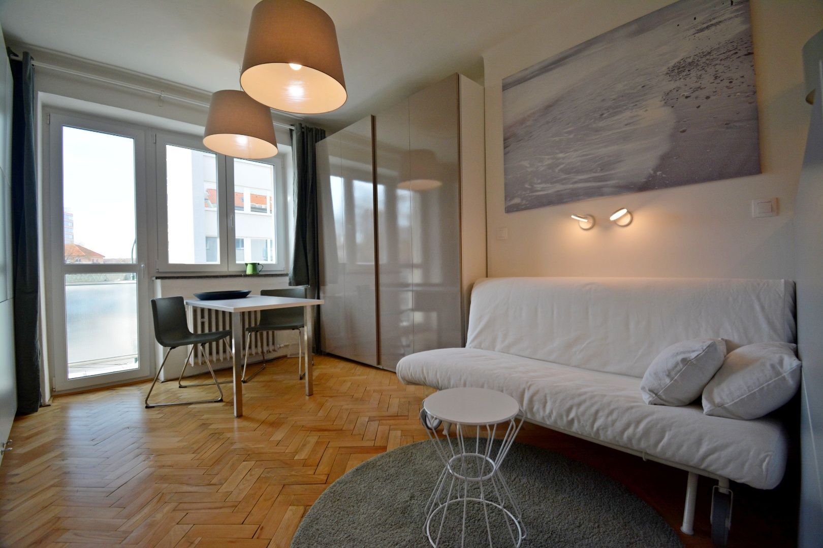 Prenájom Garzónka Garzónka-Prenájom-Bratislava - mestská časť Ružinov-335.00 €