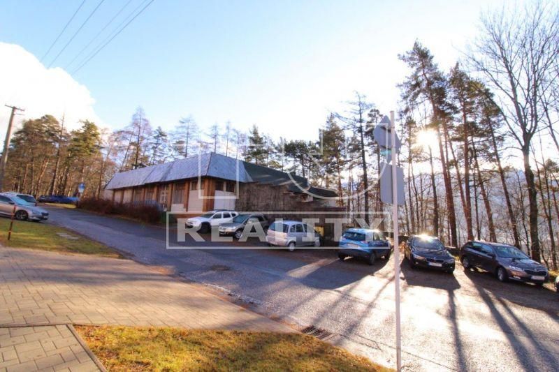 Predaj Iný Iný-Predaj-Liptovský Hrádok-230000.00 €
