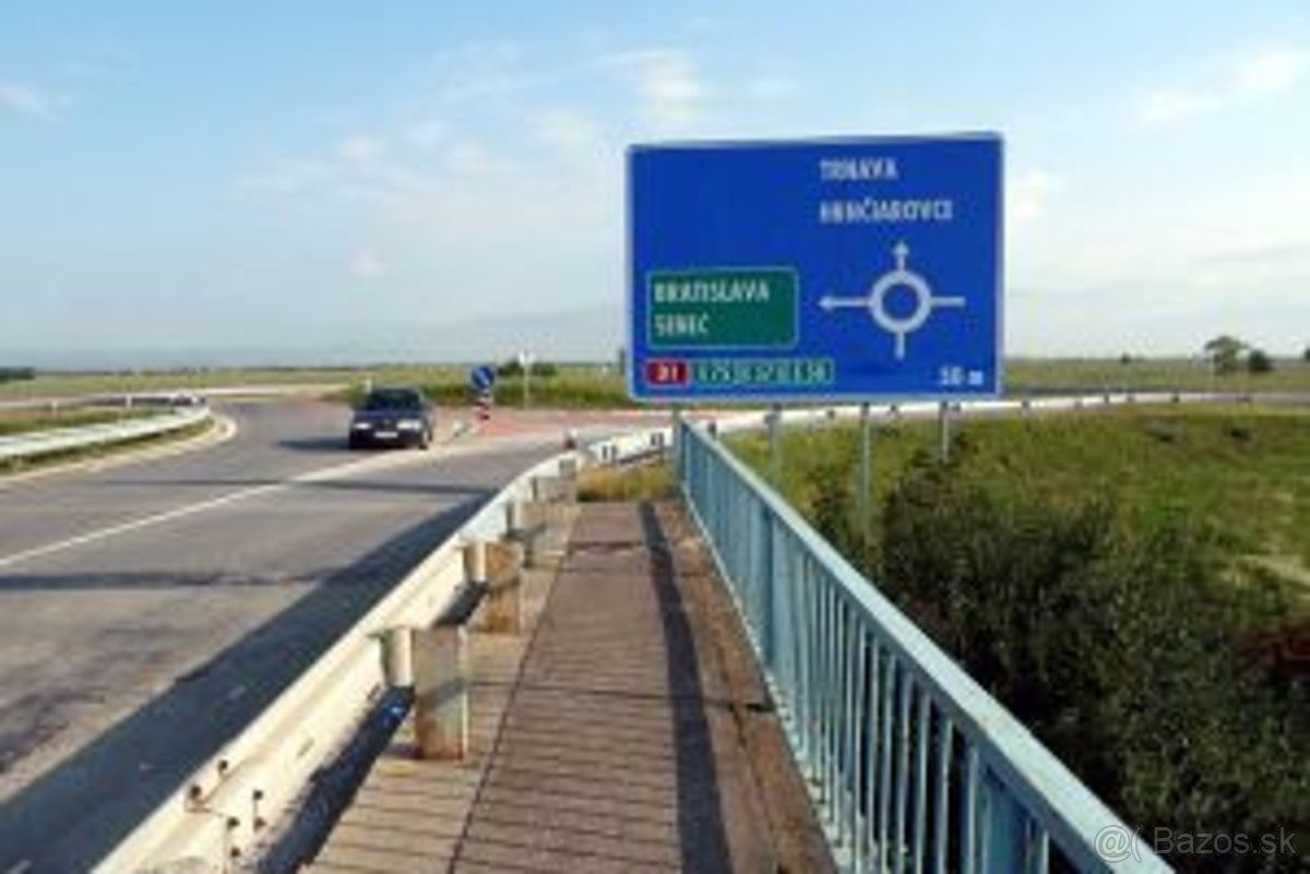 Predaj Ostatné plochy Ostatné plochy-Predaj-Trnava-340000.00 €