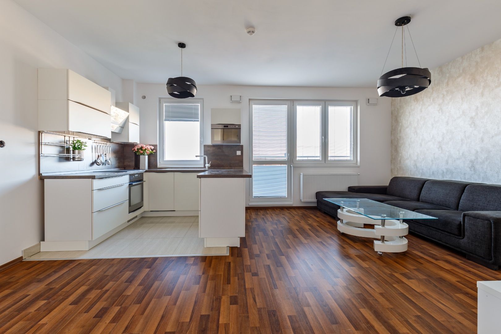 Predaj 4-izbový byt 4-izbový byt-Predaj-Bratislava - mestská časť Ružinov-295000.00 €
