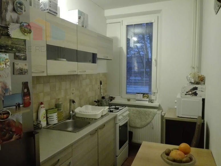 Prenájom 1-izbový byt 1-izbový byt-Prenájom-Piešťany-380.00 €