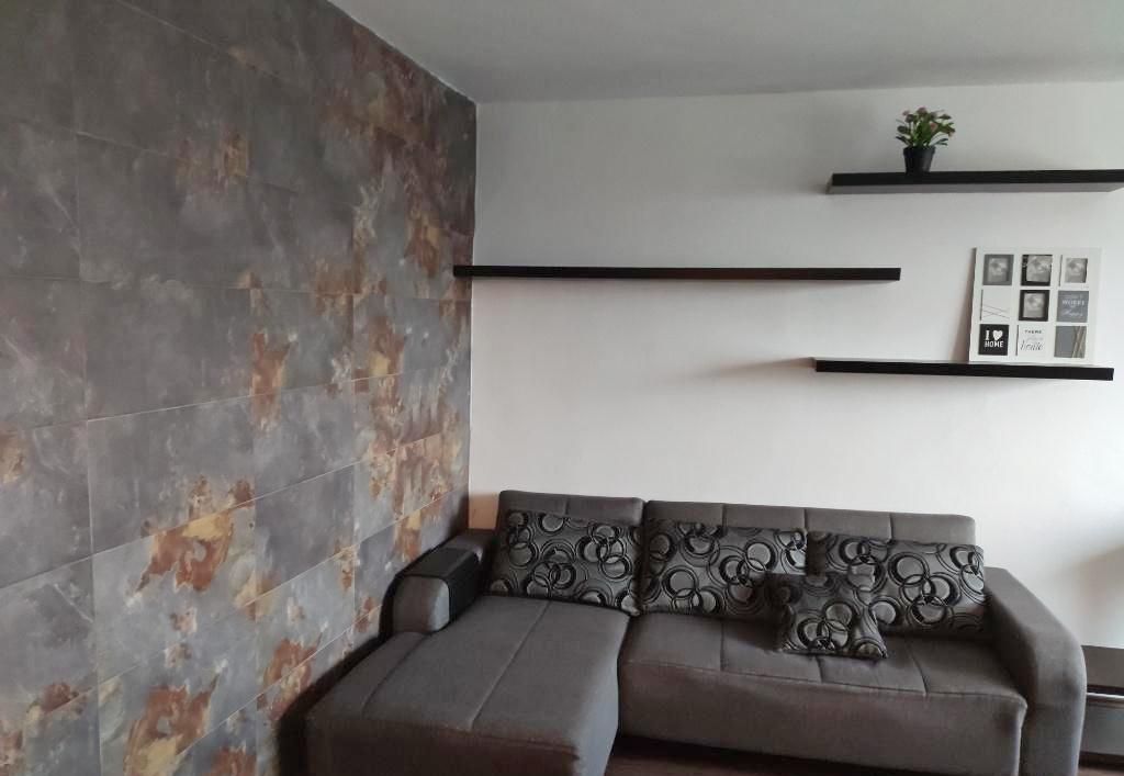 Prenájom 1-izbový byt 1-izbový byt-Prenájom-Bratislava - mestská časť Petržalka-530.00 €