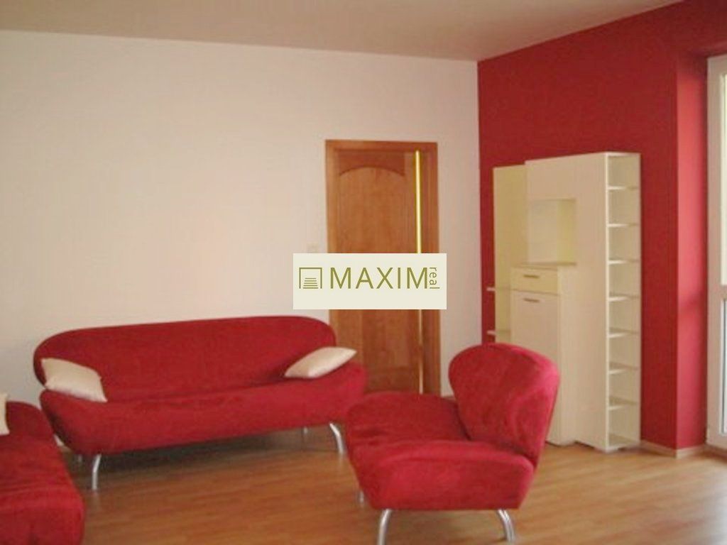 Prenájom 3-izbový byt 3-izbový byt-Prenájom-Bratislava - mestská časť Petržalka-620.00 €
