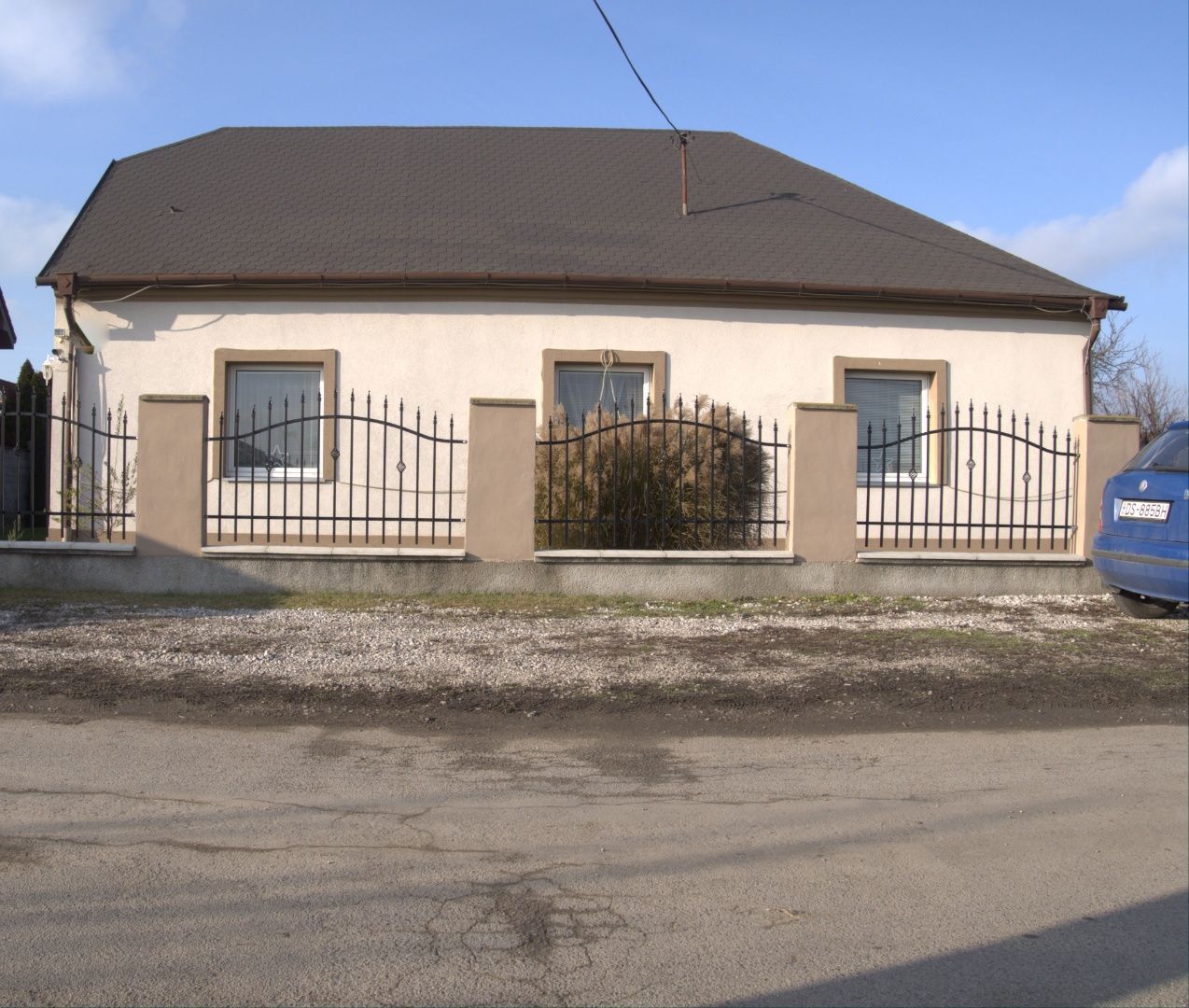 Predaj Rodinný dom Rodinný dom-Predaj-Hviezdoslavov-267500.00 €