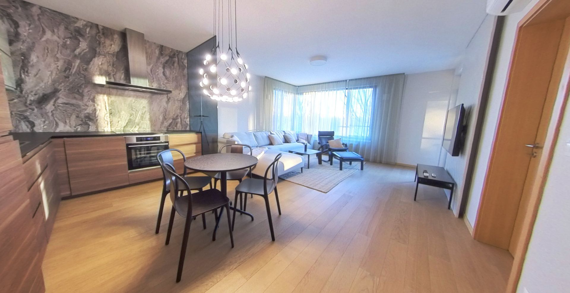 Prenájom 2-izbový byt 2-izbový byt-Prenájom-Bratislava - mestská časť Staré Mesto-890.00 €