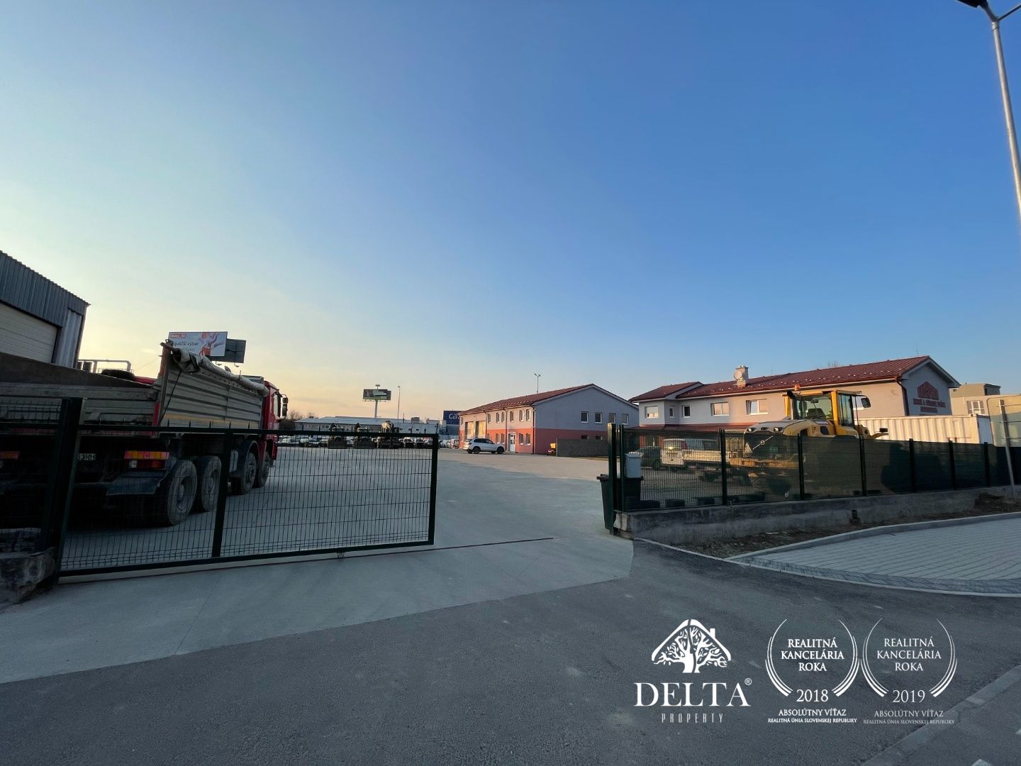 DELTA | Polyfunkčný objekt so skladovým priestorom, investičná príležitosť, Petržalka, 1327 m2