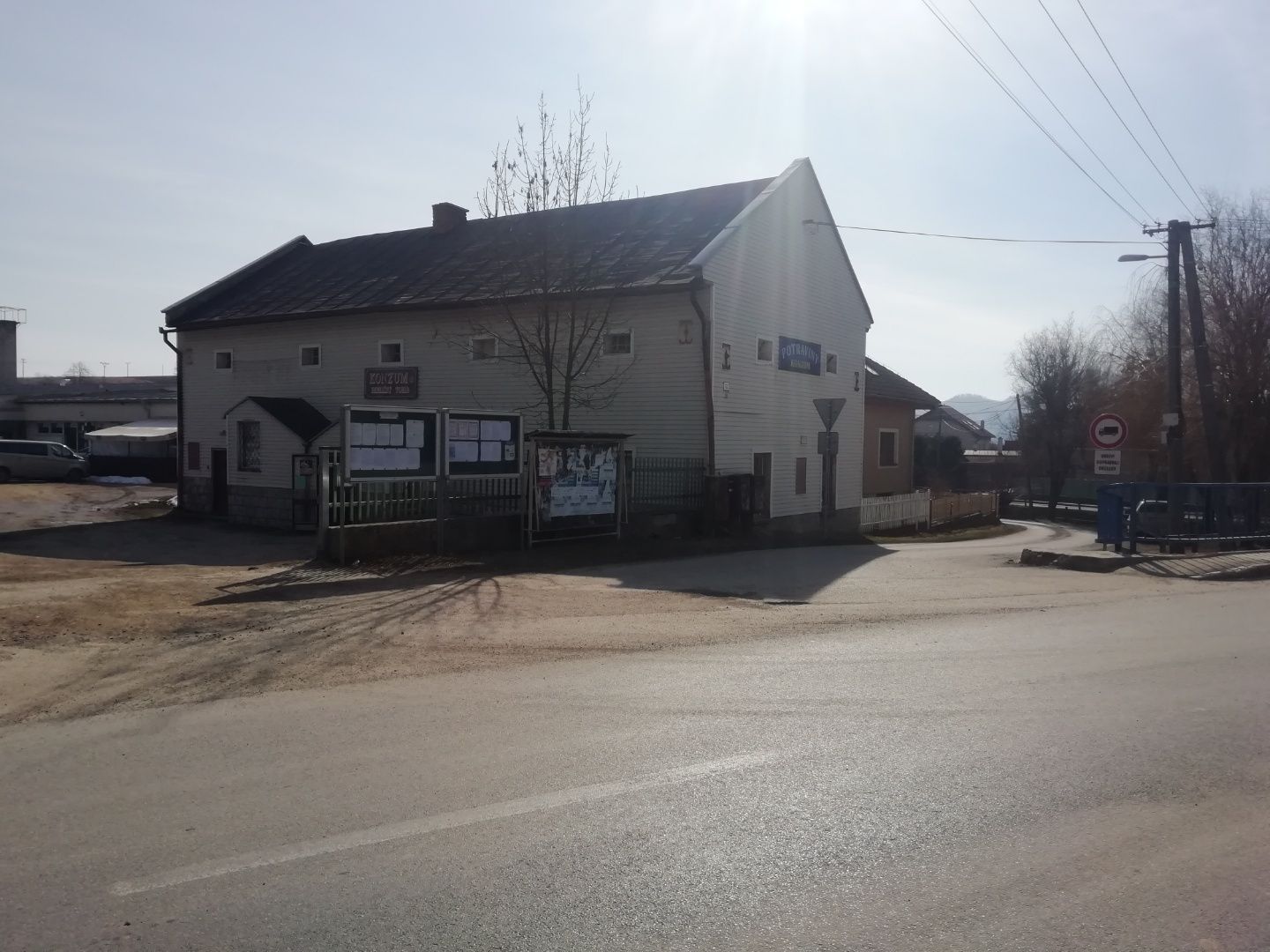 Polyfunkčný objekt na predaj Terňa