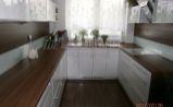 Reality Štefanec / ID-828 / Predaj domu v Košiciach-Západ-Terasa nad Popradskou. Plocha: úžitková 500m2, zastavaná 180m2, pozemku 367m2, pivnice 40m2.