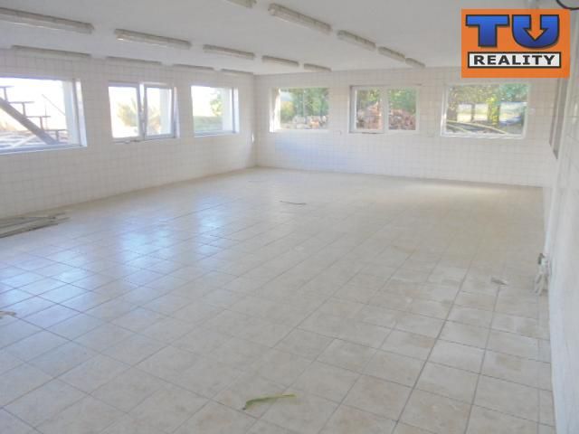 Predaj Priemyselný objekt Priemyselný objekt-Predaj-Nitra-348000.00 €