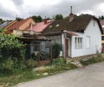 Rodinný dom 3+1 - pôvodný stav, pozemok 167 m2, Trenčín, Partizánska ul. / širšie centrum