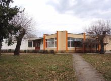 Budova služieb s pozemkami - Michalovce