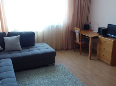 Ponúkame Vám na prenájom 2 izbový byt Bratislava-Karlova Ves,  Veternicová ul.