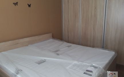 PRENAJATÉ DO 1.8.2024 - 2 izbový zariadený byt s balkónom Sekčov Sibírska