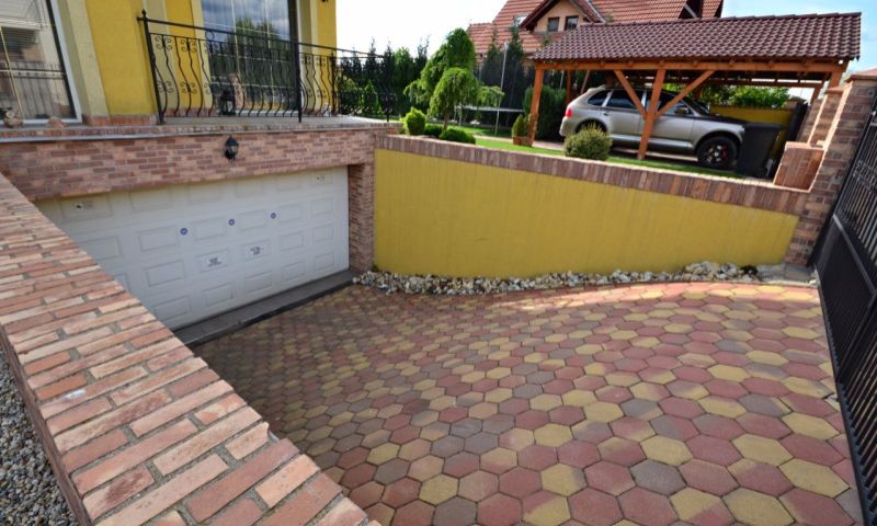 ponukabyvania.sk_Alžbetin Dvor_Rodinná-vila_LUPTÁK