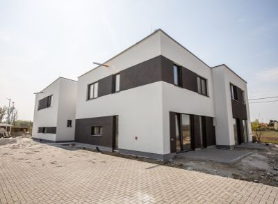 3 izbový mezonet so záhradkou v Bernolákove