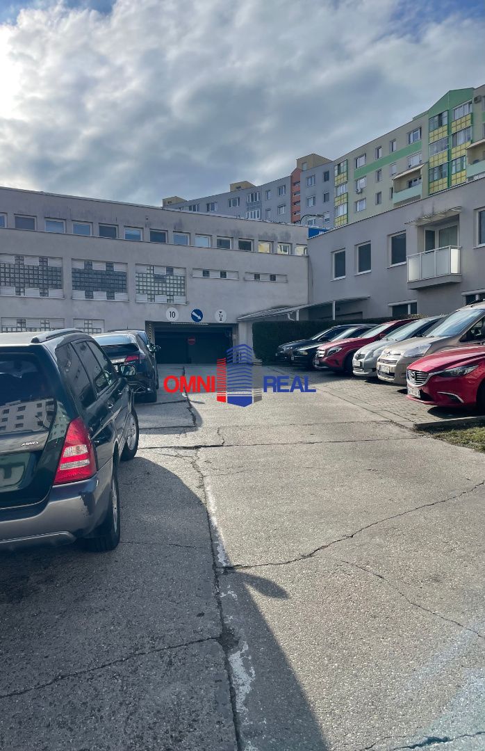 Atypická garáž, Kolískova - 33,20 m2 - elektrika
