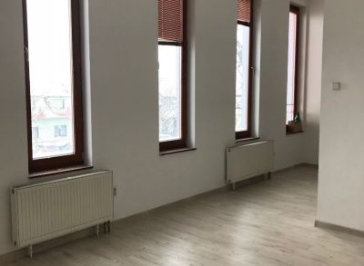 ARETÉ REAL - PRENÁJOM 36 m2 ADMNISTRATÍVNEHO PRIESTORU V PRIAMOM CENTRE, PEZINOK, JESENSKÉHO