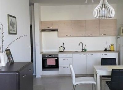 Areté real, Predaj veľmi peknej novostavby 2-izbového bytu v Pezinku