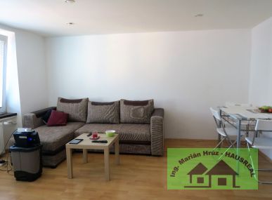 Pekný 3-izbový byt, 64 m2, zrekonštruovaný, Tlmače-Lipník