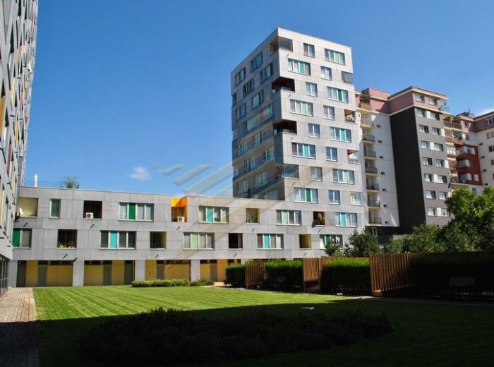 PREDANÉ - MRAZIARENSKÁ - Ružinov, 3-i byt, 94 m2 – novostavba Octopus VO VYHĽADÁVANEJ ČASTI RUŽINOVA