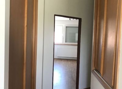 ARETÉ REAL - PRENÁJOM 61,9M2 ČIASTOČNE ZARIADENÉHO PRIESTORU BLÍZKO CENTRA MESTA PEZINOK, UL. SNP
