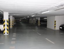 Ponúkame na prenájom parkovacie boxy v podzemnej garáži v novostavbe, Nejedlého ulica, Dúbravka. Možnosť prenájmu aj samostatne. Dohoda možná.