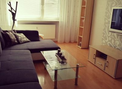 Areté real, Predaj slnečného 2-izbového bytu po rekonštrukcii v tichej lokalite v Pezinku