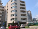 Pekné kancelárie na prenájom pri hoteli Holiday Inn, 106 m2