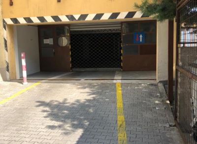Garáž na PREDAJ Ľudovíta Fullu Bratislava