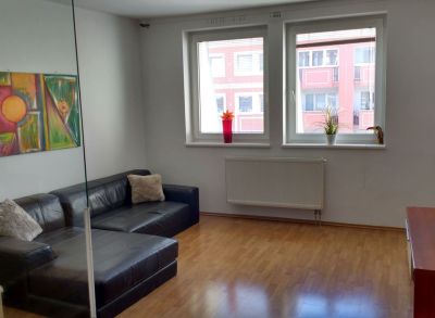3izb byt na prenájom Bratislava Staré Mesto Špitálska