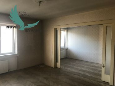 Výnimočná ponuka! Národná ulica - 2 izb. byt s  loggiou s možnosťou prerobenia na mezonet