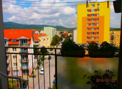 ARETE REAL-Predaj 3 izbového pekného,slnečného a priestranného bytu s veľkou výmerou 79 m2,samostatné izby,logia,pivnica,