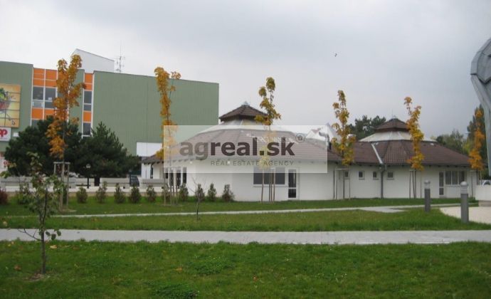 Nebytový priestor reštaurácia v Bratislave-Rači na prenájom