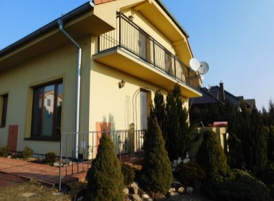 ARETÉ REAL - PREDAJ NOVOSTAVBY 6-IZBOVÉHO RODINNÉHO DOMU V TICHEJ LOKALITE PEZINKA, JAVOROVÁ