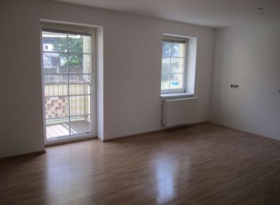 ART Real Estate – Hainburg a.d.Donau - PREDAJ – 3-izbový byt 71m2 ,balkón, pivnica,parkovanie