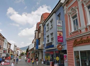 Obchodné priestory/ služby  242 m2  Nitra - pešia zóna