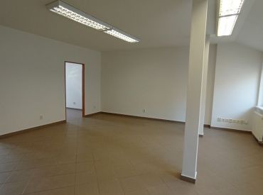 Kancelárske priestory na prenájom 60 m2, Nitra- pešia zona