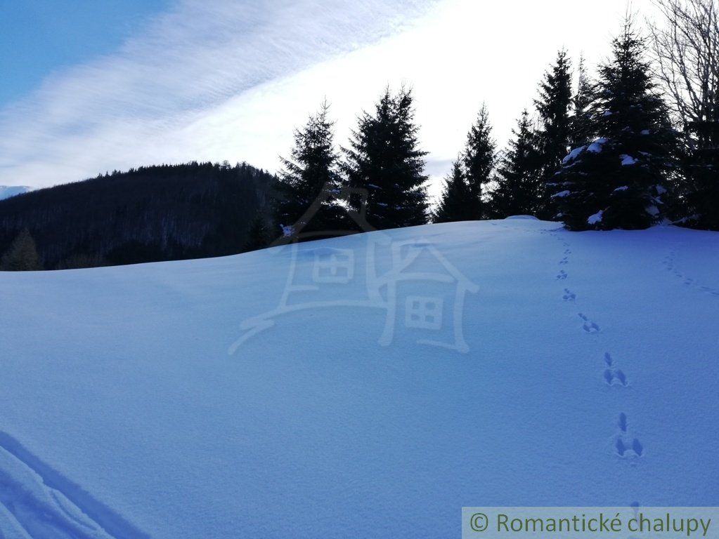 Krásny slnečný pozemok na Donovaloch