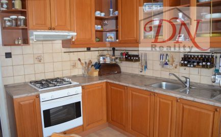 PREDANÉ!  Výhradne u nás! Predaj 3 izb. bytu , nepriechodné izby, 78 m2 , Nitra