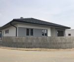 Novostavba tehlového bungalovu s garážou, 4+1, 546 m2, Zamarovce / Trenčín
