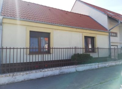 ARETE-REAL REZERVOVANÉ !!PREDAJ ROD.DOMU,TICHÁ ULICA,KRÁSNY POZEMOK 602m2,BLÍZKO OD CENTRA MESTA PEZINOK