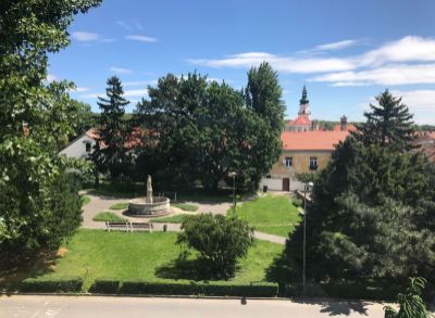 ARETÉ REAL - PREDAJ PRIESTRANNÉHO 3-IZBOVÉHO TEHLOVÉHO BYTU S BALKÓNOM V MODRE, DUKELSKÁ