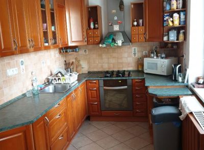 Ponúkame Vám na prenájom 4 izbový byt Bratislava-Ružinov, Ostredková ul.