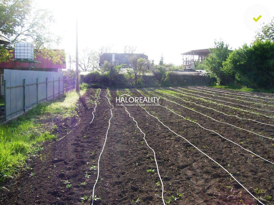 Predaj, pozemok pre rodinný dom 1066 m2 Pohronský Ruskov - ZNÍŽENÁ CENA