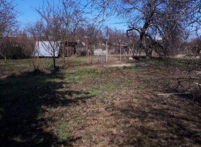 Výborný pozemok pre developerský projekt so všetkými sieťami a prístupom-Hradská ulica